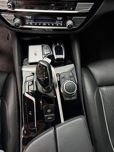 Транспорт: BMW 5 series: 2022 г., 2 л, Автомат, Бензин, Седан — 7