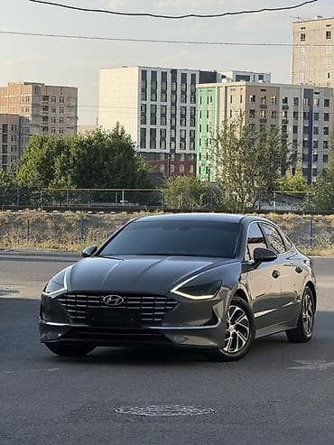 Hyundai Sonata: 2021 г., 2 л, Автомат, Гибрид, Седан at lalafo.kg Hyundai Sonata: 2021 г., 2 л, Автомат, Гибрид, Седан