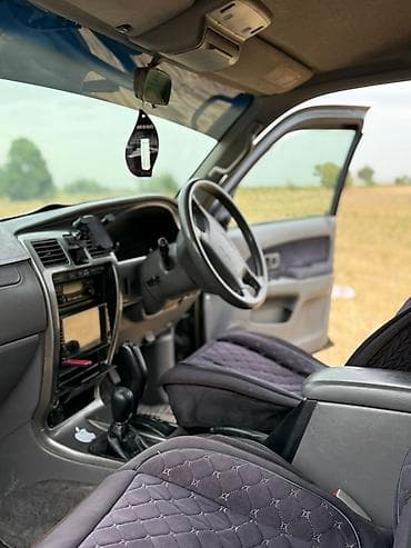 сары булун: Toyota 4Runner: 2000 г., 2.7 л, Автомат, Газ, Жол тандабас — 6