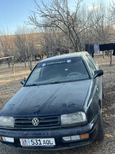 для полировки авто: Volkswagen Vento: 1992 г., 2 л, Механика, Бензин, Седан — 6