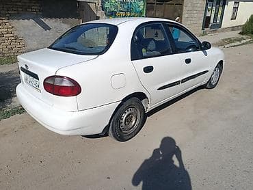даево матиз 1: Daewoo Lanos: 1999 г., 1.5 л, Кол менен иштөөчү, Бензин, Седан — 4