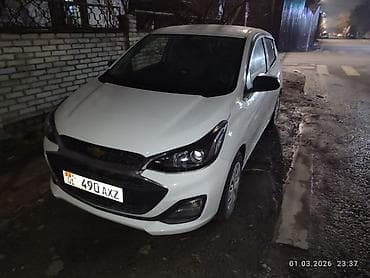 за неделю: Chevrolet Spark: 2020 г., 1 л, Автомат, Бензин, Хэтчбэк — 1