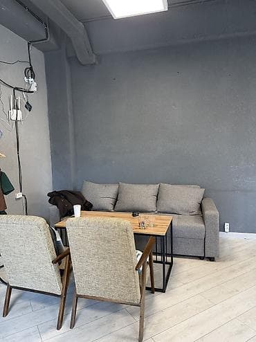 склад работа: Сдаётся офисное помещение в долгосрочную аренду с мебелью. В офисе — 3