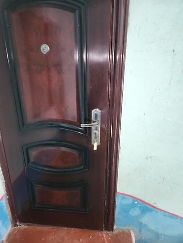 куплю квартиру рынок мадина: 2 комнаты, 48 м², 2 этаж — 1