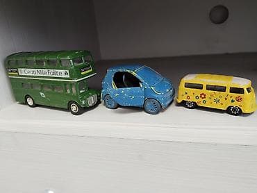 семью ван: Набор из 3 металлических машинок (литой сплав, die-cast): - — 2