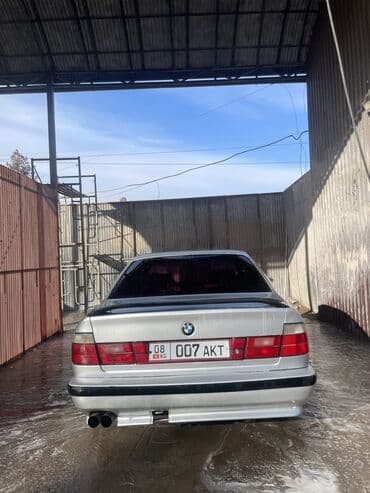 выхлоп е34: BMW 5 series: 1992 г., 2.5 л, Механика, Седан — 4