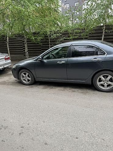 Honda Accord: 2003 г., 2.4 л, Механика, Бензин, Седан