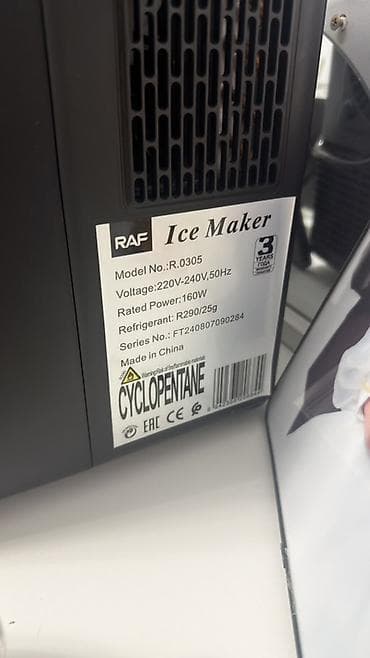 Техника жана электроника: Льдогенератор RAF Ice Maker R-0305 Компактная настольная лед-машина — 4