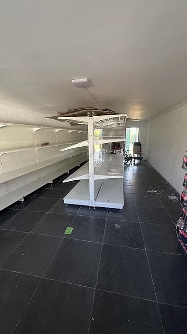 гаджет магазин: Сдается готовое помещение под магазин или склад с торговым — 4