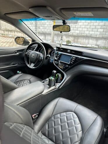 авто ижара: Toyota Camry: 2018 г., 2.5 л, Автомат, Гибрид, Седан — 5