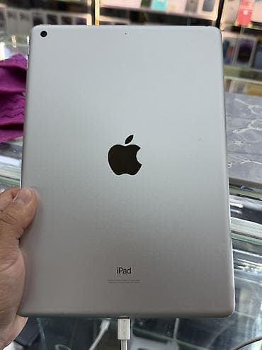 Планшет, Apple, память 64 ГБ, Wi-Fi, Б/у
