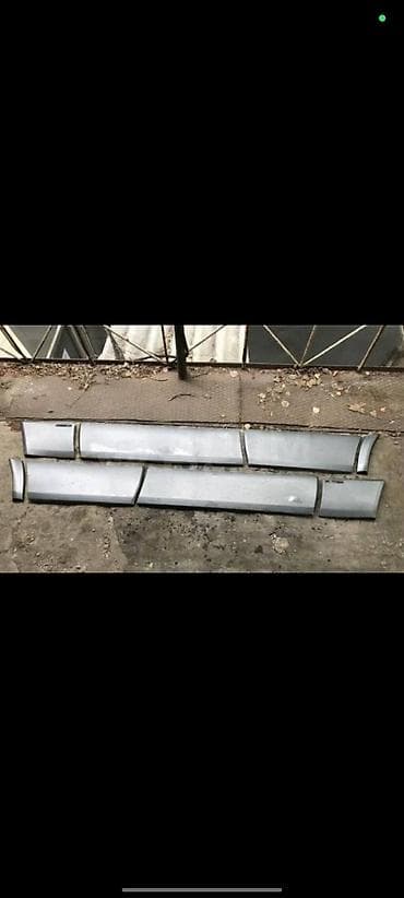 бампер зил: Наружные накладки порогов Mercedes-Benz, 1994 г., Б/у, Оригинал — 3