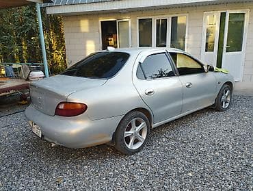 бампер ланос: Hyundai Lantra: 1997 г., Седан — 10