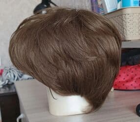 чач тарач: Парик короткий, новый, смотрится натурально. Продаю так как не — 4