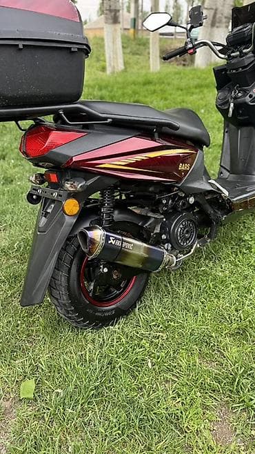 t 25: Тип скутера 150 куб. см, Бензин, Новый — 10