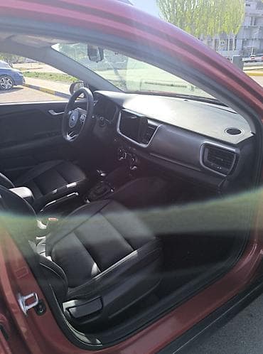 ки к5: Kia Stonic: 2018 г., 1.6 л, Робот, Дизель, Кроссовер — 9