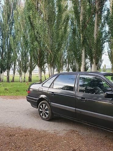 торпедо 124: Volkswagen Passat: 1989 г., 1.8 л, Механика, Газ, Седан — 6