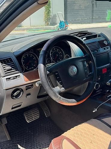 коврики для машыны: Volkswagen Touareg: 2003 г., Автомат, Газ, Внедорожник — 3