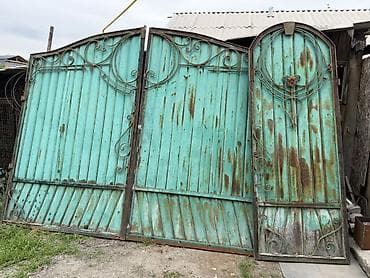 распашные ворота бу: Кованые металлические ворота с калиткой 
Отдам недорого Срочно — 3