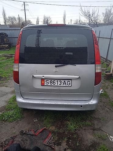 газель 4 4: Mercedes-Benz Vaneo: 2002 г., 1.9 л, Автомат, Бензин, Минивэн — 1