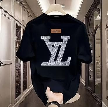 nike tech flece: Футболка унисекс с крупным графическим логотипом LV на спине и — 3