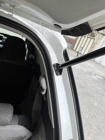 w124 2 3: Toyota Estima: 2006 г., 2.4 л, Автомат, Бензин, Минивэн — 9