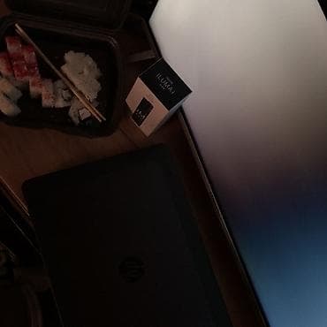 hp i7: HP ноутбук 15.6" - Экран: 15.6", матрица с антибликовым покрытием. - — 8