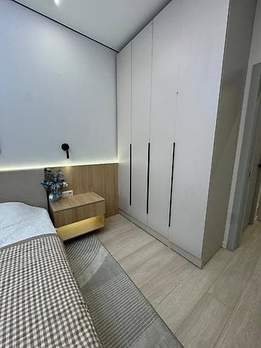 Недвижимость: 2 комнаты, 49 м², Юг-2 мкр Элитка, 3 этаж, Свежий ремонт — 3