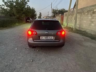 variant: Volkswagen Passat Variant: 2005 г., 2 л, Автомат, Бензин, Универсал — 6