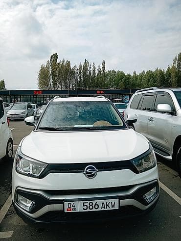 byd e2 2021: Ssangyong Tivoli: 2018 г., 1.6 л, Автомат, Дизель, Кроссовер — 1
