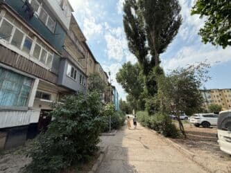 продается однокомнатная квартира аламедин 1: 1 комната, 33 м², Индивидуалка, 4 этаж, Косметический ремонт — 15