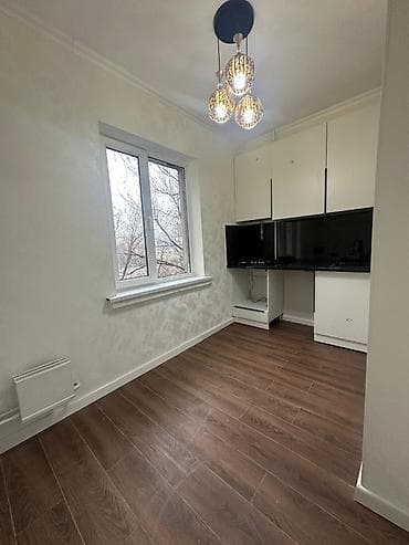 чокморов: 1 бөлмө, 35 м², 105-серия, 3 кабат, Евроремонт — 1