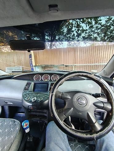 Nissan Primera: 2003 г., 1.8 л, Механика, Хэтчбэк