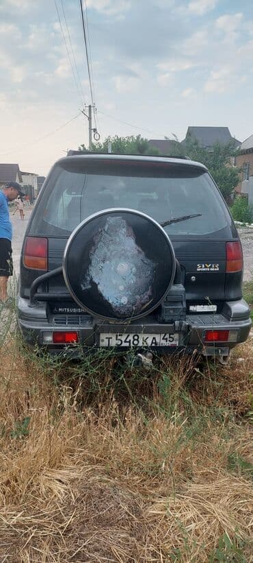 мотор на степвагон: Mitsubishi RVR: 1993 г., 2 л, Автоматтык, Дизель, Универсал — 4
