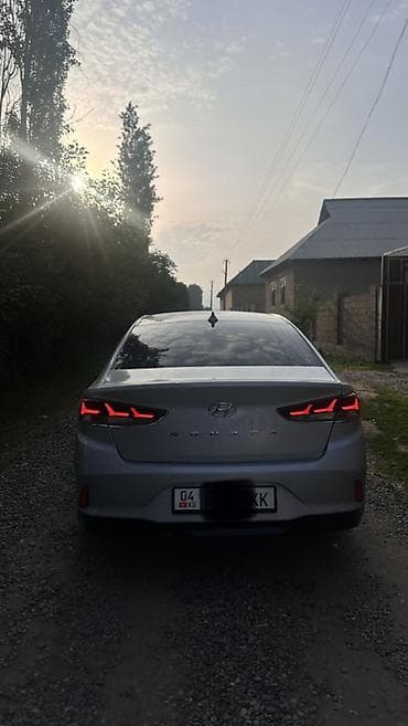 хундай аванте 1: Hyundai Sonata: 2018 г., 2 л, Автомат, Газ, Седан — 4