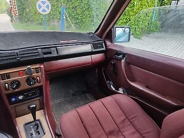 bmw e34 520: Mercedes-Benz W124: 1988 г., 2 л, Автомат, Бензин, Седан — 9