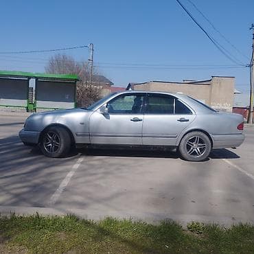 Mercedes-Benz E-Class: 1996 г., 3.2 л, Автомат, Бензин, Седан