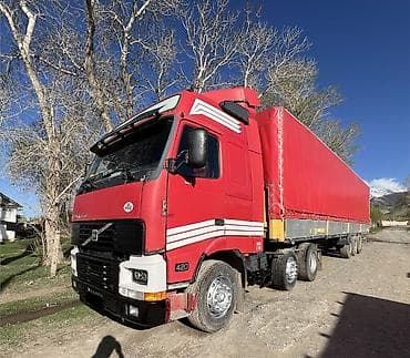 Тягач, Volvo, 1999 г., Тентованный