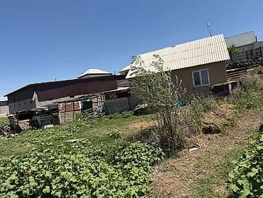 Продажа домов: Продается дом с участком 4.5 соток. Цена 45000.Район Ак бата — 1