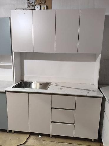 бетонная столешница: Кухонный гарнитур, цвет - Белый — 4