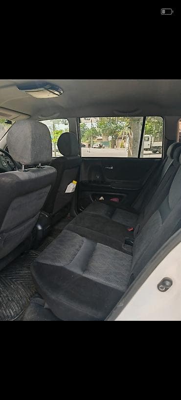 справа: Toyota Kluger: 2002 г., Автомат, Газ, Кроссовер — 5