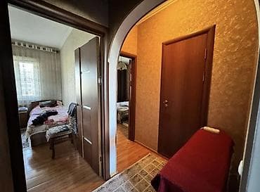 pro group: 4 комнаты, 82 м², Золотой квадрат 106 серия, 7 этаж, Косметический ремонт — 9
