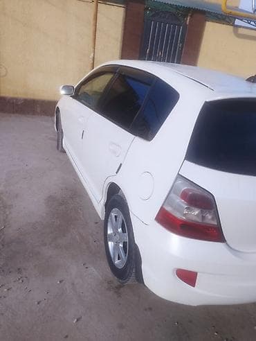 Унаа сатуу: Honda Civic: 2003 г., 1.7 л, Автомат, Бензин, Хетчбек — 2