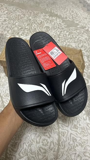 Сандалдар жана шлепкалар: Шлёпанцы Li-Ning - Цвет: чёрный с белым логотипом - Материал верха — 6