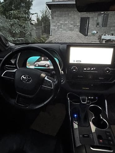 hongqi ehs9: Toyota Highlander: 2023 г., 2.5 л, Автомат, Гибрид, Кроссовер — 7