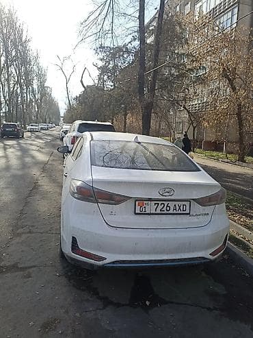 e60 m5: Hyundai Elantra: 2019 г., 1.6 л, Автомат, Гибрид, Седан — 2