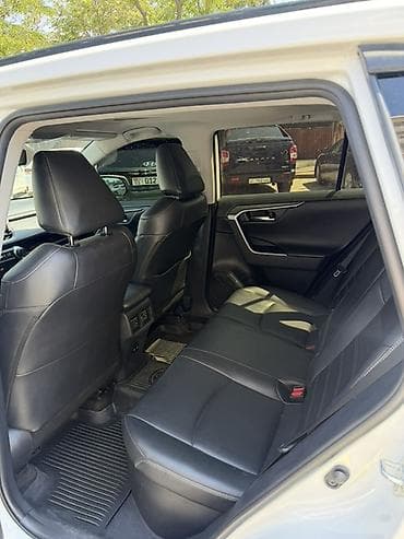 калыб: Toyota RAV4: 2019 г., 2.5 л, Автомат, Гибрид, Кроссовер — 6