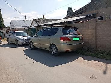 sonata 2012: Toyota Ipsum: 2001 г., 2.4 л, Автомат, Бензин, Минивэн — 2
