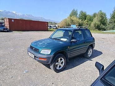 унаа сатып алам: Toyota RAV4: 1997 г., 2 л, Кол менен иштөөчү, Бензин — 3