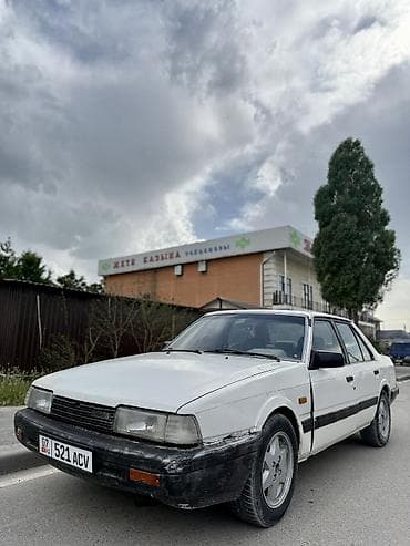 626: Mazda 626: 1986 г., 2 л, Механика, Бензин, Седан — 1